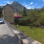 Cerisema Pyrenees Zenith * Люс-Сен-Совёр