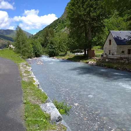 Cerisema Pyrenees Zenith 吕兹-圣索沃尔